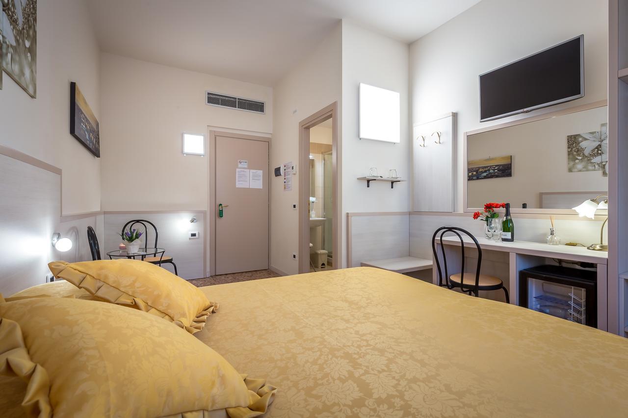 B&B Dolce Luna Firenze Eksteriør billede
